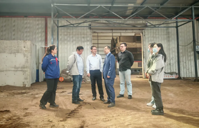 1745289111178464.png 828e11d574fadbedf00453932845573.png